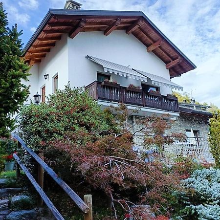 Villa La Sarrolein Aosta Exterior foto
